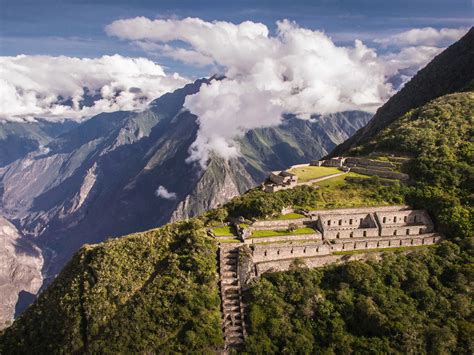 Discovering the Lost City of the Incas: Trekking to Choquequirao