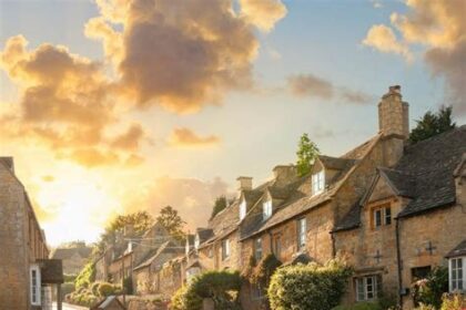 The Charm of the Cotswolds: Exploring Rural England