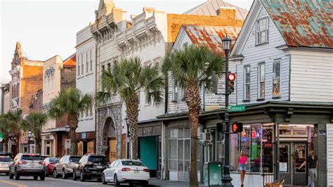 The Charm of Charleston: Exploring History, Architecture, and Southern Hospitality