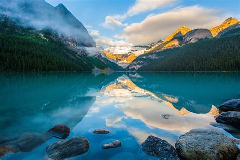 The Beauty of Banff National Park: Mountains, Glaciers, and Pristine Lakes