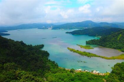 Exploring the Natural Wonders of Sun Moon Lake, Taiwan