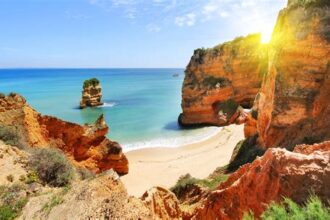 A Coastal Adventure in the Algarve: Exploring Portugal's Southern Shores