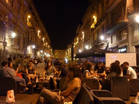 Exploring the Vibrant Nightlife of Italian Cities